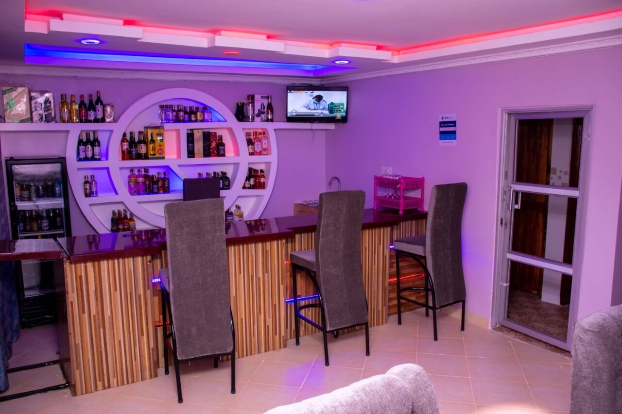 Bar (in der Unterkunft)