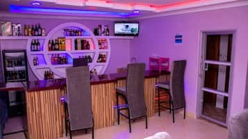 Bar (in der Unterkunft)