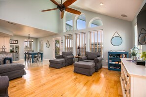 House (3 Bedrooms) | Property amenity - Margaritaville on the Bay by Ryson Vacation Rentals (Galveston)