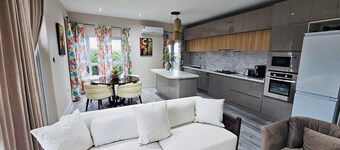 the island experience samo