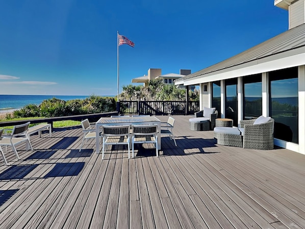 House (4 Bedrooms) | Property amenity