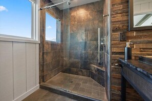 Ferienhaus (4 Bedrooms) | Ausstattung der Unterkunft