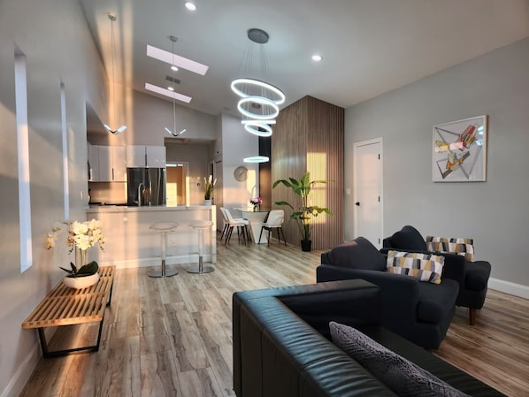 Living area - P-Chic Scandinavian Escape, Near Strip & Downtown (Las Vegas)