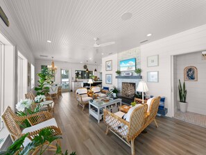 Casa (3 Bedrooms) | Servicio de la propiedad