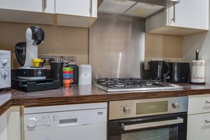 Microwave, oven, stovetop, dishwasher