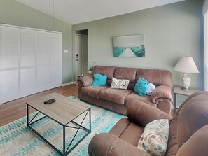 Condo (2 Bedrooms) | Property amenity - Sea Turtle by Ryson Vacation Rentals (Galveston)