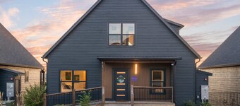 Pineapple Pointe - Stay for 20