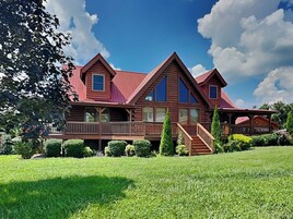 Studio (3 Bedrooms) | Property amenity