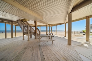 House (5 Bedrooms) | Property amenity