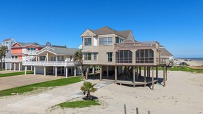Casa (5 Bedrooms) | Servicio de la propiedad