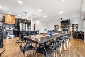 House, Multiple Beds, Hot Tub, Partial Lake View (Pineapple Shores) | Dining - Pineapple Shores - Stay for 14 (Hollister)