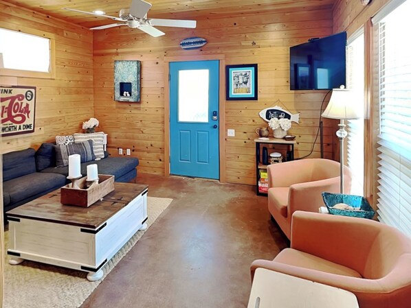 House (4 Bedrooms) | Property amenity