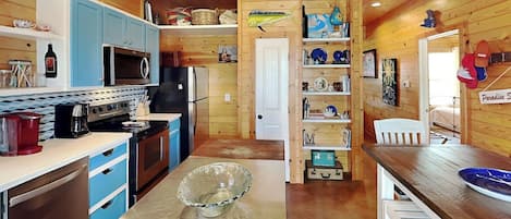 House (4 Bedrooms) | Property amenity