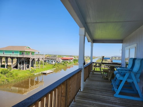 Seahorse Sea Fish Camp Sleeps 16