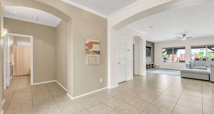 Saguaro Spot with Hot Tub and Private Heated Pool