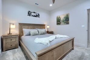 4 bedrooms, WiFi, bed sheets