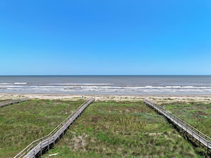 House (4 Bedrooms) | Property amenity - Sandcastle by Ryson Vacation Rentals (Galveston)