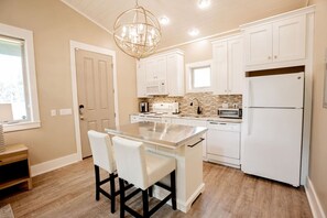 Réfrigérateur, plaque de cuisson