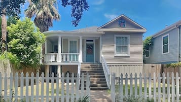 Fachada da propriedade