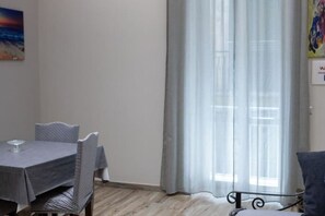 Interior - Lovely apartment House Carmè (Napoli)