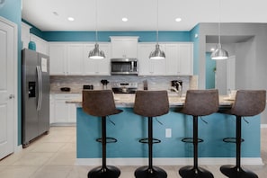 Condo, várias camas (3725PCL-Windsor Island Resort) | Cozinha privada