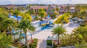 公寓客房, 多張床 (2382ZBP- Solara Resort) | 游泳池
