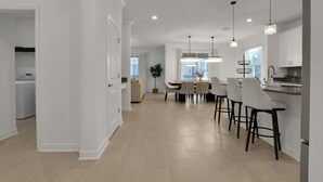 ハウス ベッド (複数台) (8946PTD- The Retreat at ChampionsGate) | 内装
