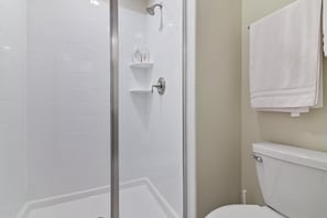 Apartment, Mehrere Betten (1116CHD - The Retreat at ChampionsGat) | Badezimmer