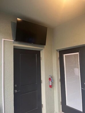 Lejlighed - flere senge (4663TD-Solterra Resort) | Udendørsområde