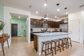 Lejlighed - flere senge (4663TD-Solterra Resort) | Privat køkken