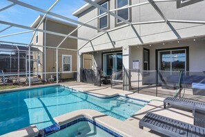 House, Multiple Beds (8966CCD-The Retreat at Championsgate) | Pool