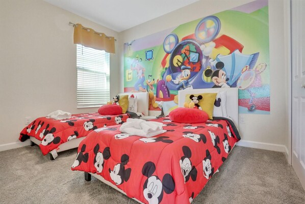 House, Multiple Beds (8966CCD-The Retreat at Championsgate)