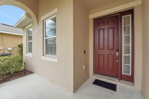 Hus, flere senger (2245CA-Providence Resort) | Utvendig detalj