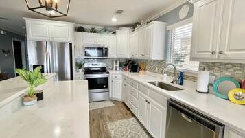 Microwave, oven, stovetop, dishwasher