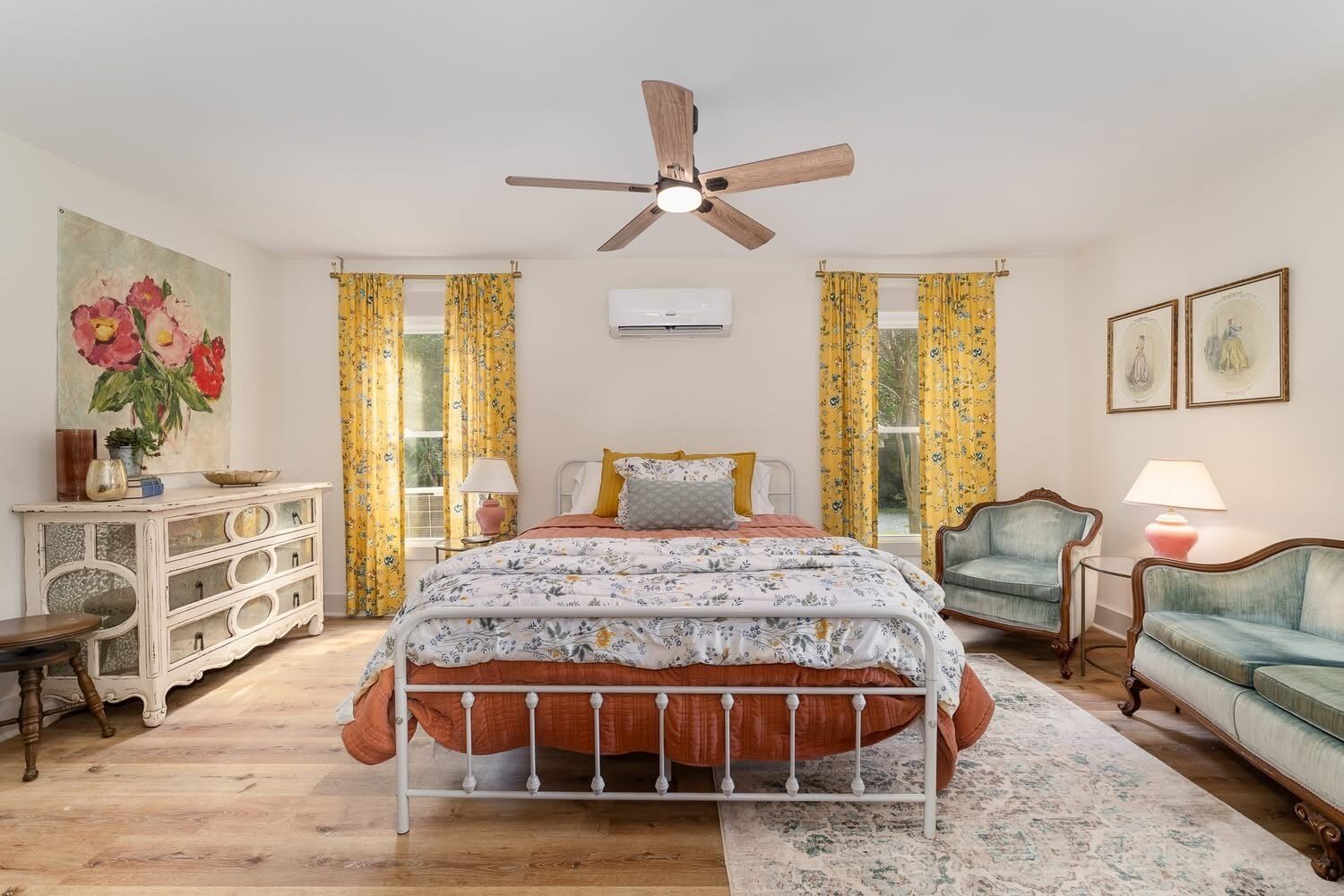 3 chambres, bureau, draps fournis