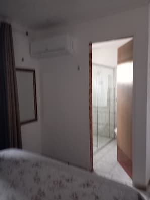 1 chambre, accĂšs Internet, draps fournis