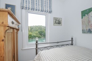 3 chambres, décor unique, ameublement unique, accÚs au Wi-Fi (inclus)