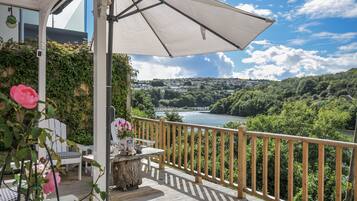 Khuôn viên nơi lưu trú