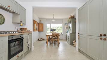 Máy rửa bát, dụng cụ nấu nướng/bát dĩa/dao nĩa