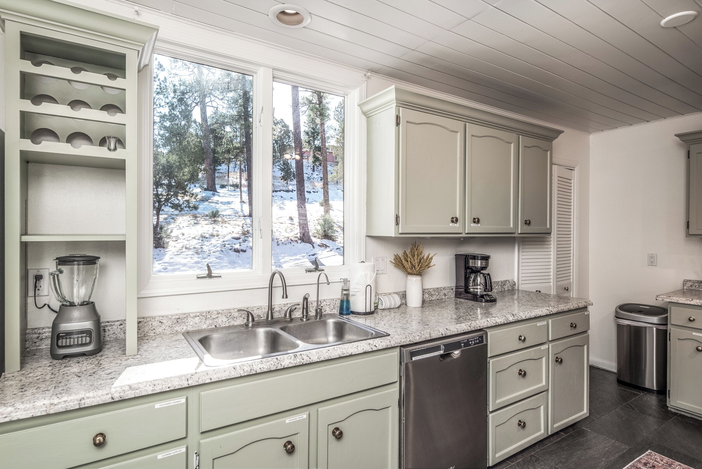 Mikrobølgeovn, ovn, kogeplade, opvaskemaskine