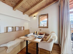 Dining - Ash tree - Les Gets - Village center (Les Gets)