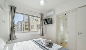 Basic Apartment | 2 bedrooms, free WiFi - Apartments on the Balneario Camboriu Waterfront - Iptr (Balneário Camboriú)