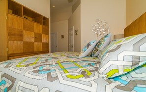 Casa, 4 dormitoris, piscina privada | Planxa i posts de planxar, bressols gratuïts i un bressol de viatge 