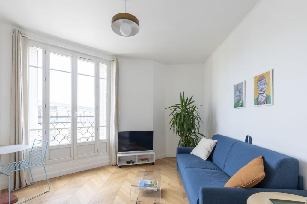 Smart TV, foosball, offices