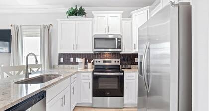 The Sea Willow at Lost Bay ~ Pet Friendly ~ Heart of Orange Beach, AL