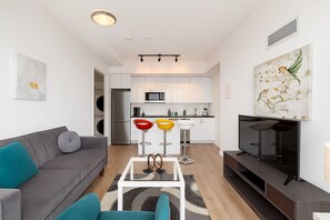 Smart TV - Premium one bedroom apartment fully furnished /Northyork (Toronto)