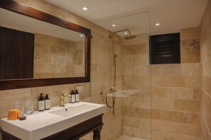Room, 1 King Bed | Bathroom - Hotel Casa Bianca By Faranda Boutique (Cartagena)