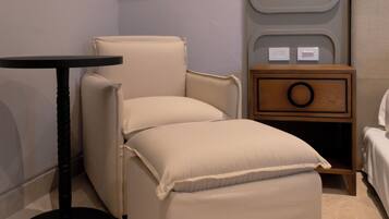 Ropa de cama de alta calidad, cubrecamas y colchones con pillow-top