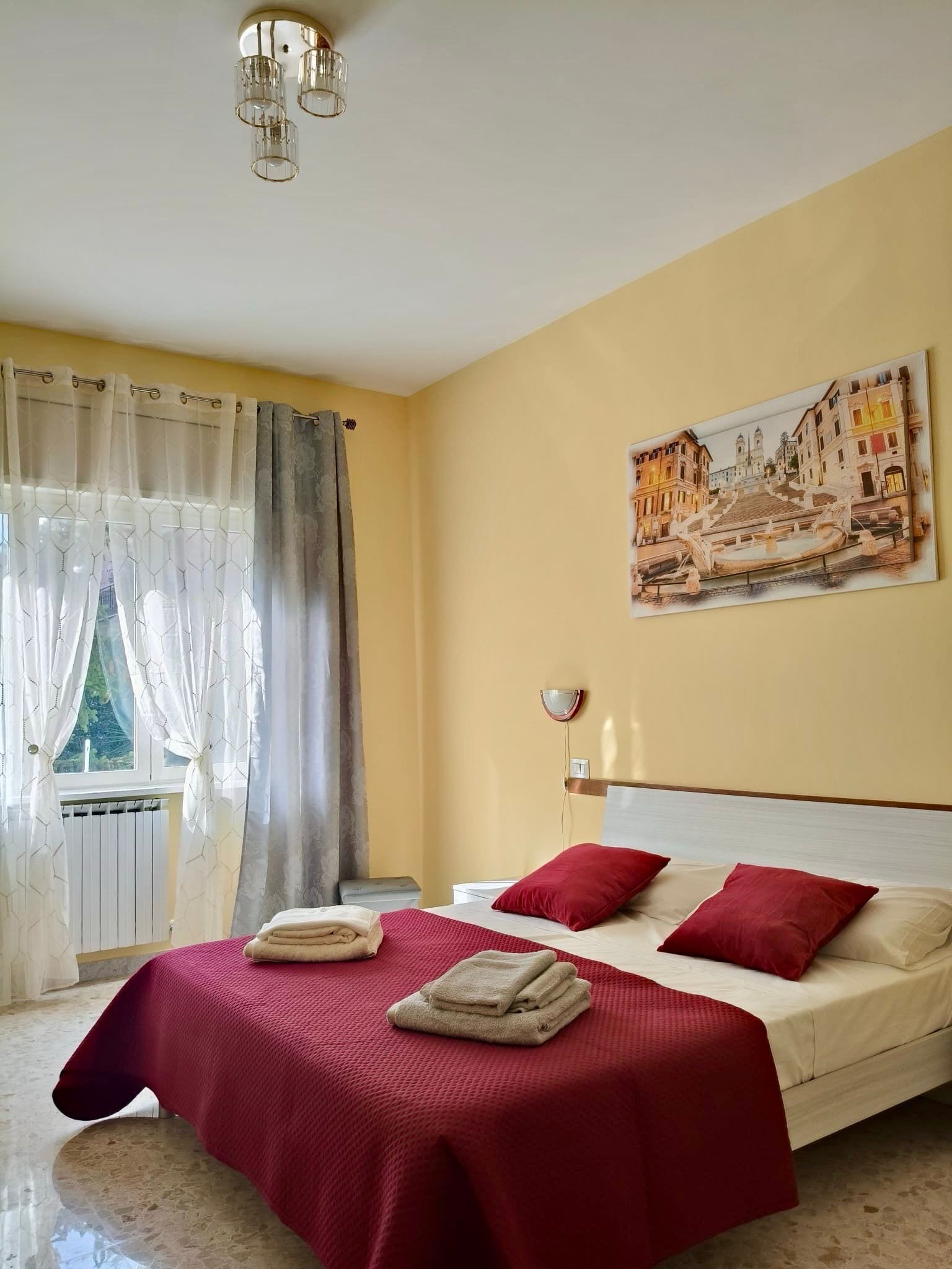 2 Schlafzimmer, Schreibtisch, Bügeleisen/Bügelbrett, kostenloses WLAN