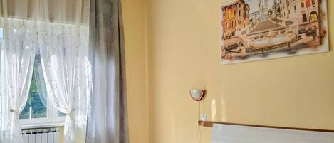 2 chambres, bureau, fer et planche Ă repasser, Wi-Fi gratuit